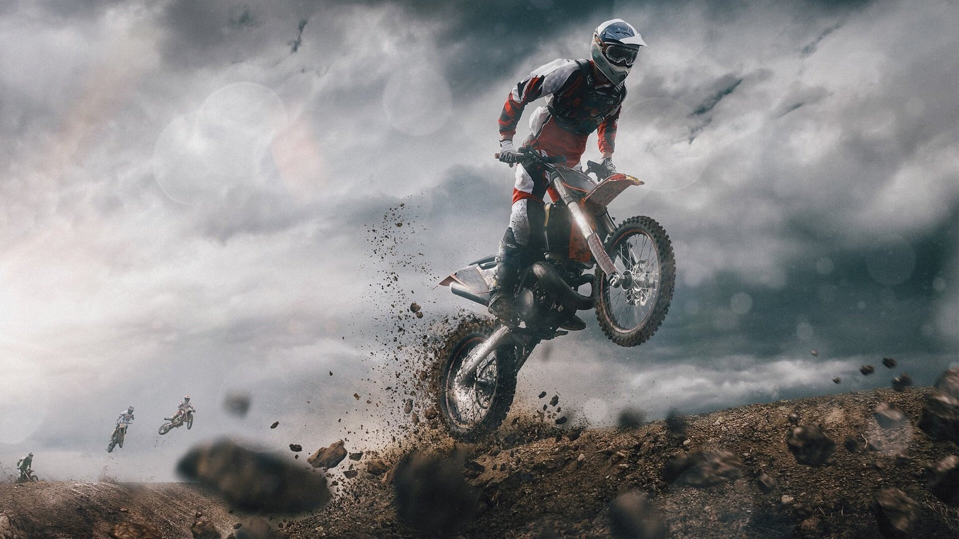 世界滑雪定向赛中国运动员突破自我，第一届世界滑雪定向锦标赛在芬兰举办